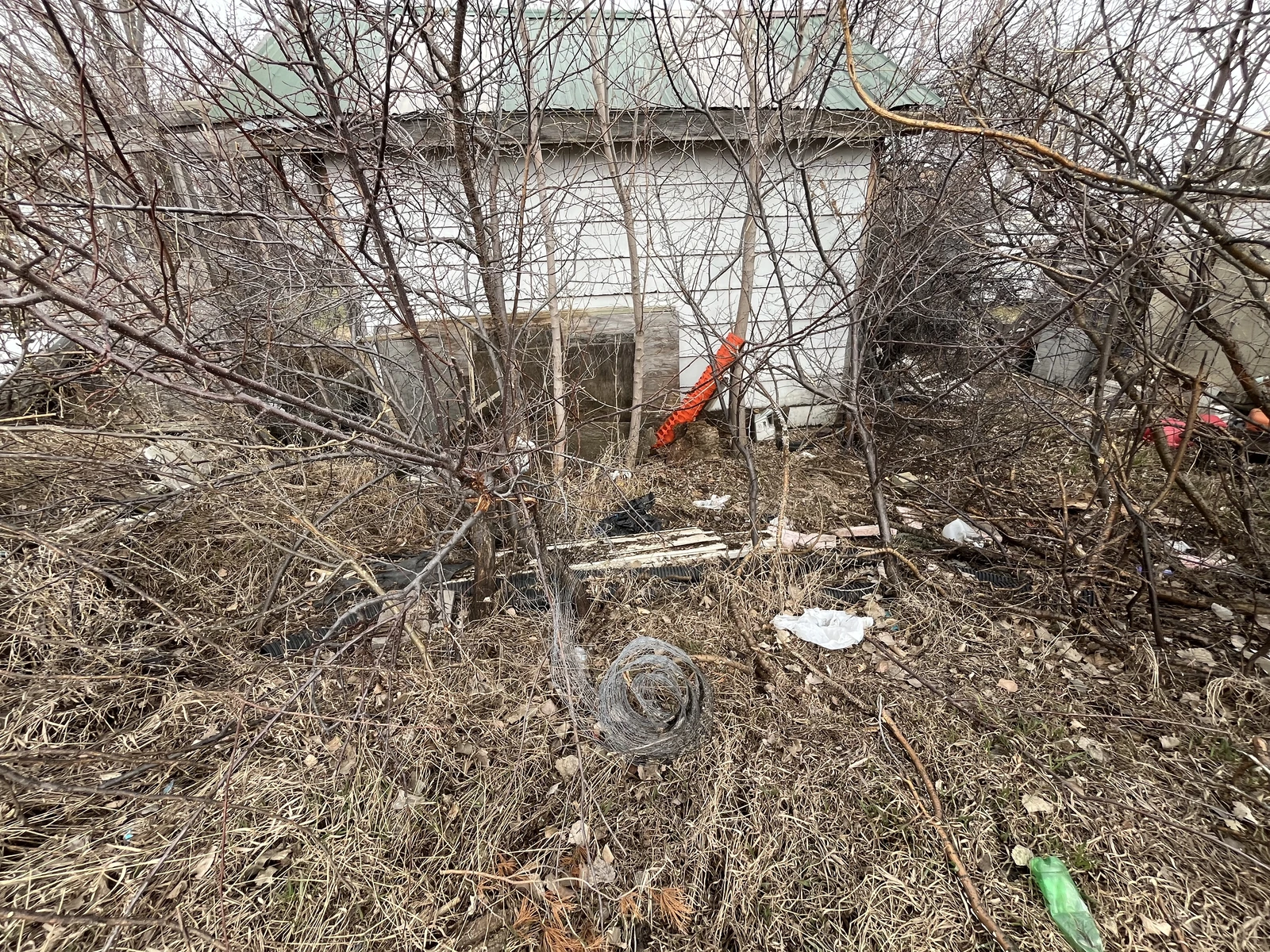 Construction debris cleanout in Minot, ND — before Dakota Cleanout service